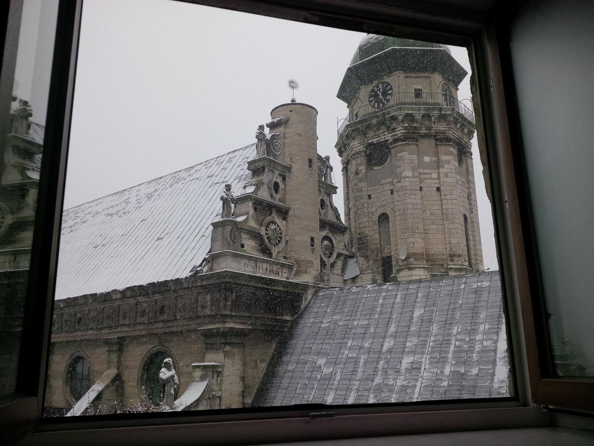 Lviv Amazing Rooftop Apartment Zewnętrze zdjęcie